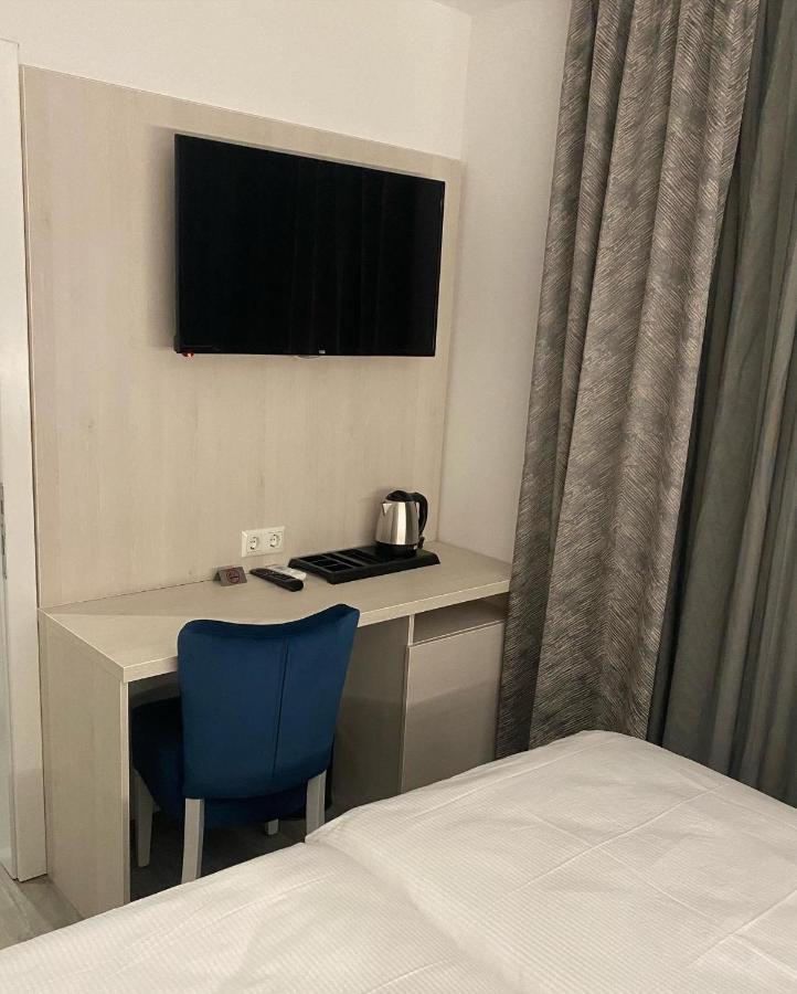 Апартаменты Dm Sobe Тузла Экстерьер фото